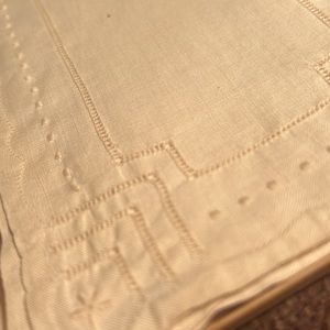 Set of 8 vintage linen cocktail napkins